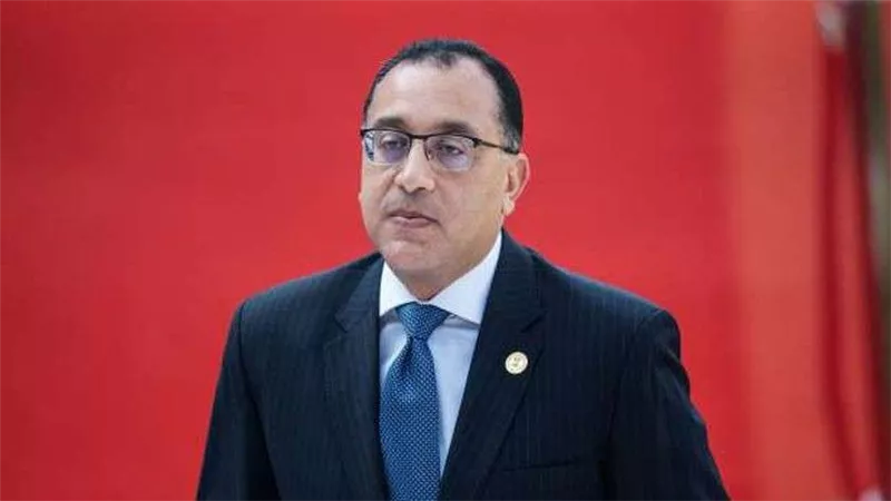 أحمد موسى يوجه التحية لرئيس الوزراء ومحافظ البنك المركزي: لا نعمل في جزر منعزلة.. فيديو