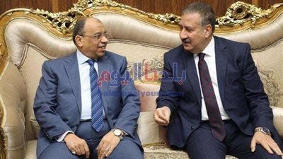 التحفظ على سيارة تلقي مخلفات صرف صحي بمصرف أم خليفة بالباجور