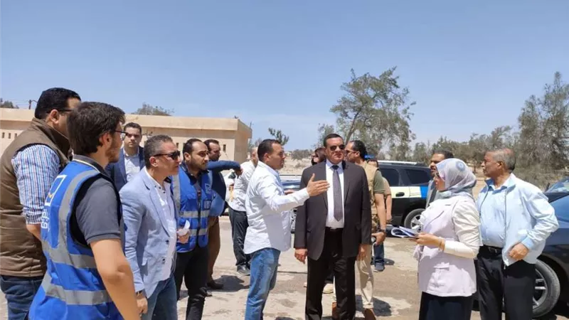 محافظ البحيرة يتفقد أعمال المبادرة الرئاسية 