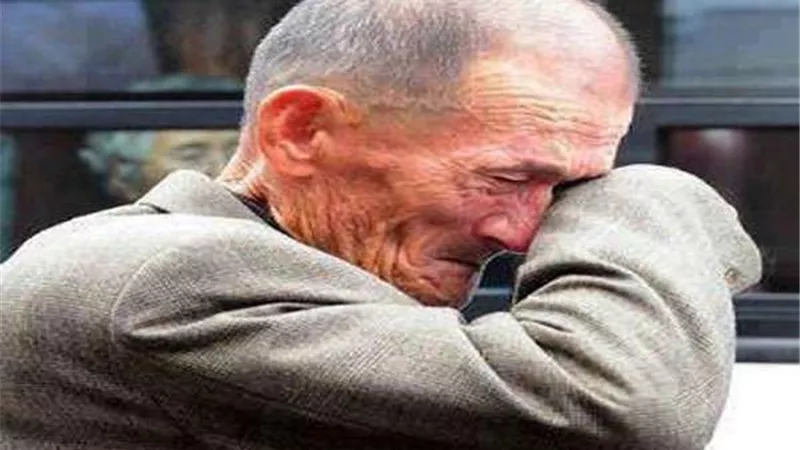 قبل مناقشته.. أبرز 10 معلومات عن مشروع قانون مواجهة عقوق الوالدين