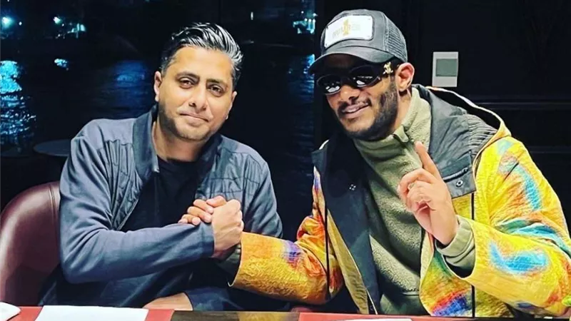 محمد رمضان يوقع اتفاق مع 