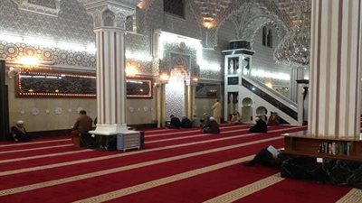 بقرار رسمي.. خطبة وصلاة الجمعة في 10 دقائق بالإمارات