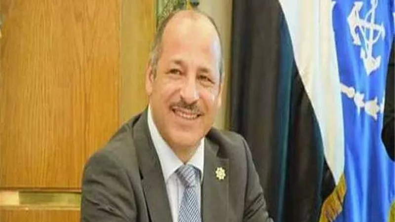مستشار أكاديمية ناصر العسكرية: ينعى الشعب الإماراتي في وفاة الشيخ خليفة بن زايد