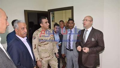 محافظ بني سويف يتفقد أعمال التجهيزات النهائية بقسم التجنيد