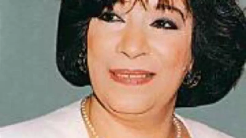 لقبت بعانس السينما المصرية رغم زواجها سرًا محمود المليجي.. ذكرى رحيلها الـ 16 تعرف على حياة سناء يونس
