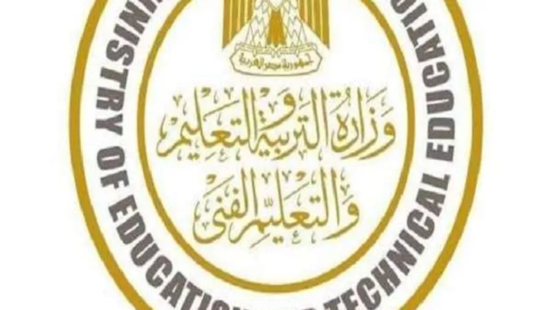 طلاب شهادة الدبلومات الفنية يؤدون أول أيام التدريبات العملية والمعملية