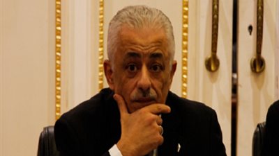 10 قرارات  هامة لوزير التعليم بشأن الدراسة