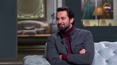 أحمد حاتم: 