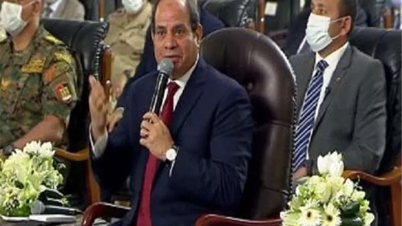 الرئيس السيسي: الدولة تحرص على حصة مصر من المياه رغم النمو السكانى
