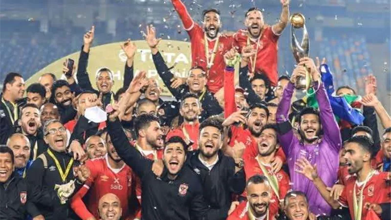 15 نهائي عربي .. الأهلي يواصل تفوقه ببطولتين جديدتين على حساب الترجي والزمالك