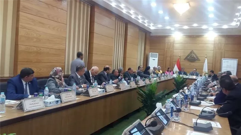 خطة توعية وإجراءات وقائية واحترازية لمواجهة فيروس كورونا بجامعة بنها
