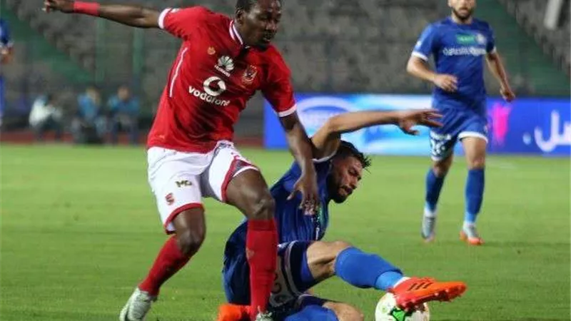سموحة يباغت الأهلي بهدف التقدم