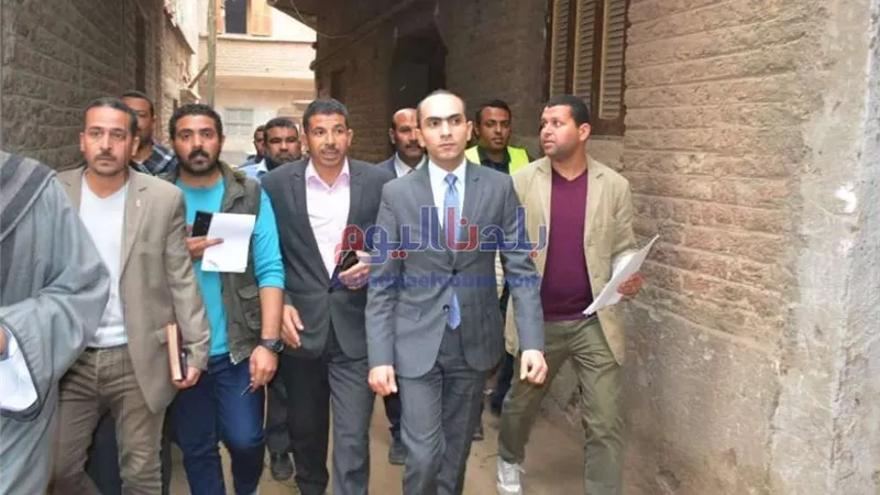 نائب محافظ سوهاج يتفقد أعمال المبادرة الرئاسية 