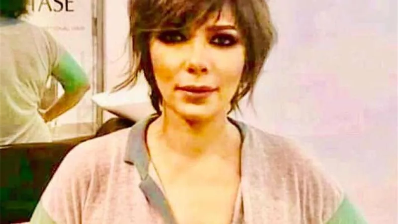 نكشف حقيقة الصورة المنتشرة للفنانة أصالة بملابس المنزل