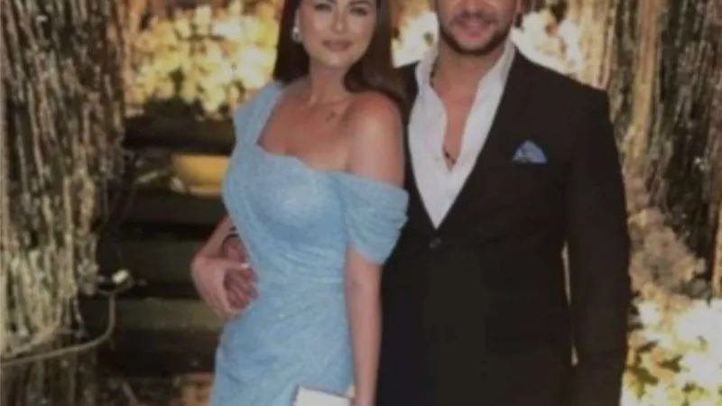 بعد شائعات انفصالها عن زوجها.. هنادي مهنا وأحمد خالد في حفل زفاف بوسي