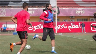 بعد غياب.. رمضان صبحي يشارك في مران الأهلي