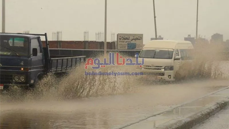 تواجد أمني مكثف على مستوى الجمهورية لمواجهة الأمطار.. فيديو