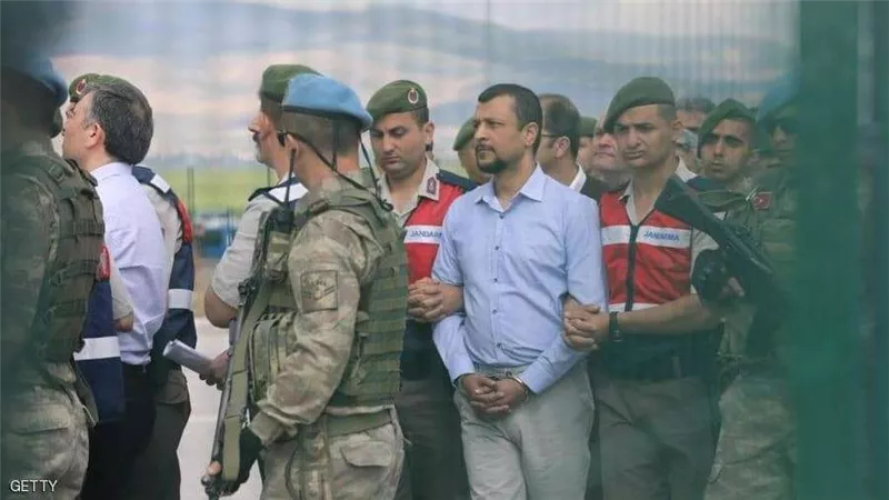 تفاصيل مثيرة عن حملة اعتقالات تطال محامين في تركيا