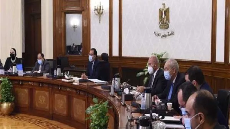 الحكومة توضح استبعاد عدد من الطلاب المصريين من دخول كلية طب قصر العيني