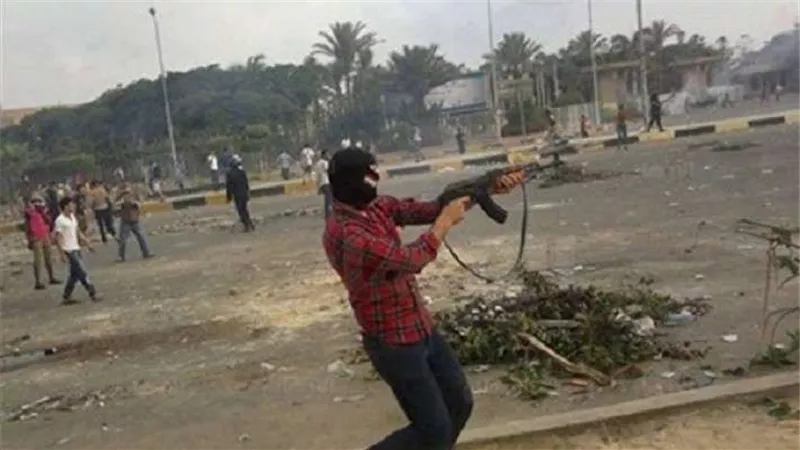 ضبط 5 هاربين من قضية 