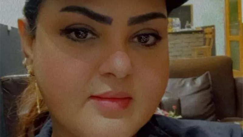 ليلة عامر  تنضم  لمسرحية تعالى بالحب