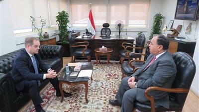 تفاصيل اجتماع وزير المالية والسفير البريطاني بالقاهرة