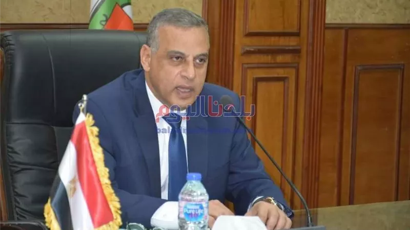 محافظ سوهاج: غلق 23 مركزًا للدروس الخصوصية و4 حضانات أطفال بالتعاون مع مديرية الأمن