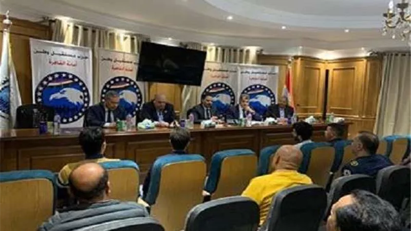 بالصور.. أشرف رشاد يجتمع بأمناء أقسام مستقبل وطن بالقاهرة