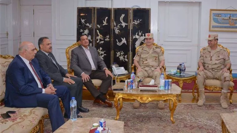 اللواء هشام آمنه يستضيف قائد المنطقة الشمالية العسكرية
