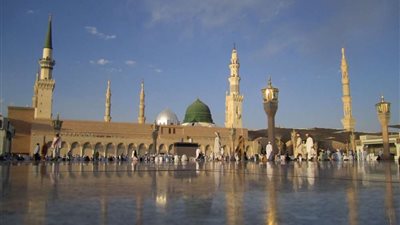 السعودية تُصدر قرارات هامة بشأن الدخول للمسجد النبوي بسبب كورونا