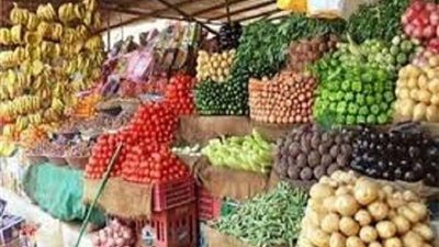 شعبة الخضروات تكشف حقيقة غلق سوق العبور ثلاث أيام