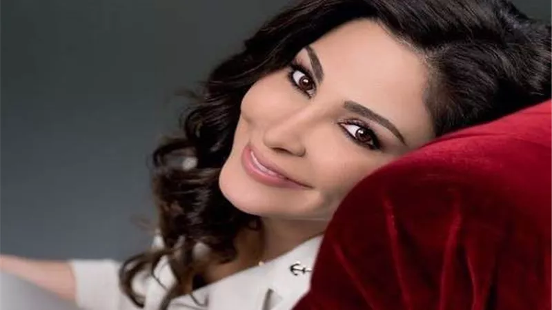 إليسا عن حملة التبرعات: 