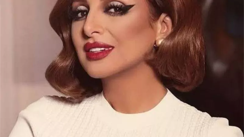 بصحبة ابنها الأكبر.. أنغام داخل منزلها في أحدث ظهور لها بعد أزمتها الصحية