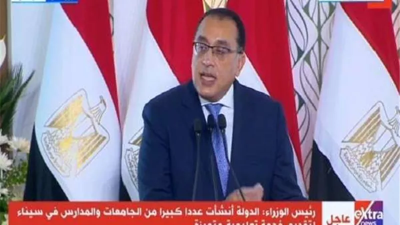 تفاصيل جولة رئيس الوزراء داخل محطات الشحن الكهربي بشرم الشيخ