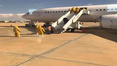 فيديو| الحكومة توضح حقيقة عودة 30 مواطن من العمرة مصابين بـ