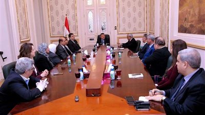 أسامة هيكل يلتقي أعضاء الهيئة الوطنية للإعلام لتطوير ماسبيرو