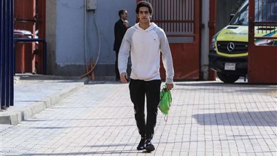 مصطفى شوبير: تلقيت عروضًا للرحيل وهدفي أن أكون الحارس الأول للأهلي
