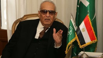 الوفد: إلغاء الحجز الإداري على المتعثرين بقطاع السياحة يدعم آلاف العاملين