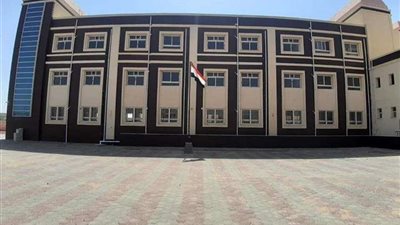 رئيس الإدارة المركزية لتطوير التعليم الفني يوضح طريقة التقديم  بالمدارس التكنولوجية