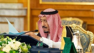 موجهًا رسالة إلى العالم.. شاهد العاهل السعودي يعلن عن قمة استثنائية في وقت حرج
