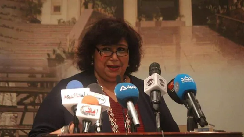 للمقيمين بالمنازل.. عروض من وزارة الثقافة عبر التليفزيون المصري