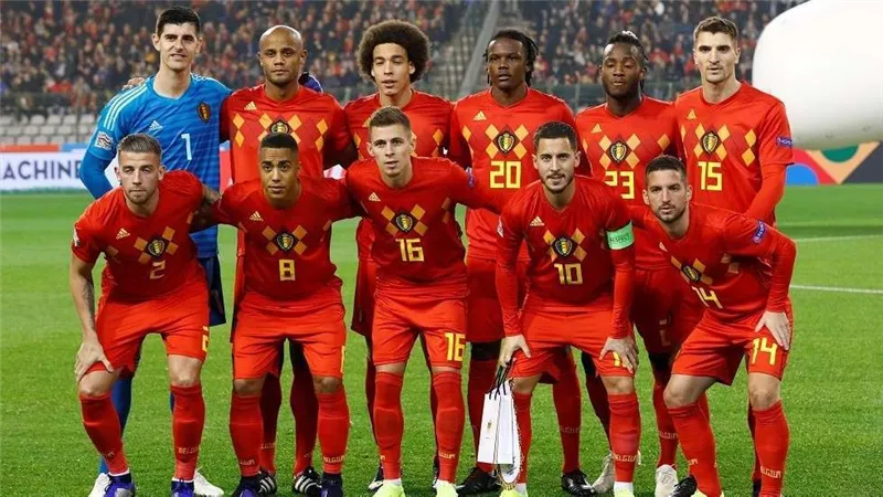 هازارد ودى بروين يقودان هجوم بلجيكا ضد بولندا فى دورى الأمم الأوروبية