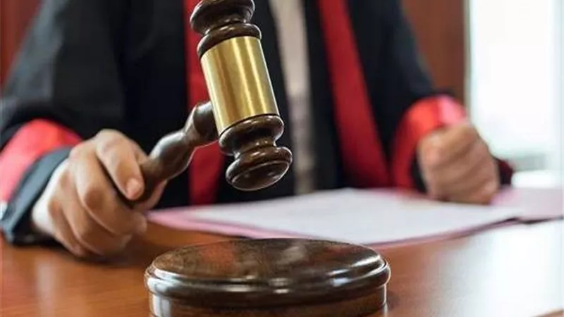 جنايات دمياط تقضي بالسجن 9 سنوات على المتهم بابتزاز السيدات