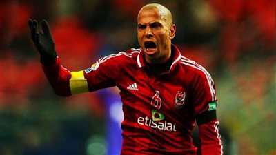 وائل جمعة ينفعل بسبب أداء منتخب مصر: كيروش استطاع إخفاء عيوب الفريق