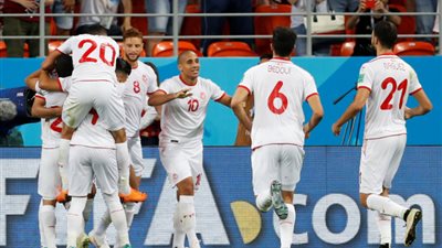 لاعبو المنتخب التونسي يشاركون في حملة تبرعات لمكافحة فيروس كورونا