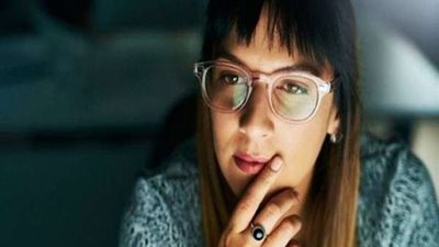 رجل يروي قصة مرعبة لعجوز بعد إصابته بكورونا