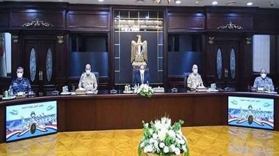 السيسي: لازم يبقى فيه أرضية مشتركة تجمعنا للحوار الوطني