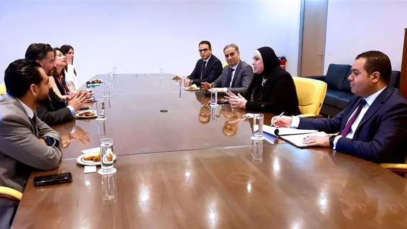 وزيرة التجارة والصناعة تلتقى بوزيرى تجارة جنوب أفريقيا ولبنان لبحث تعزيز التجارة البينية والاستثمارات المشتركة
