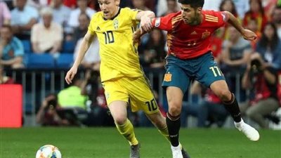 تشكيل ألمانيا و إيطاليا في دور الأمم الأوروبية