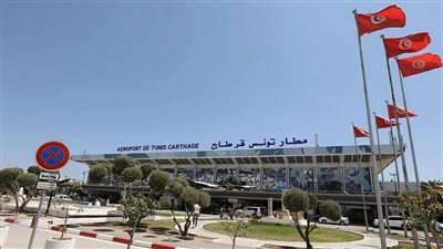 إضراب عام في تونس يشل حركة الطيران.. غدا